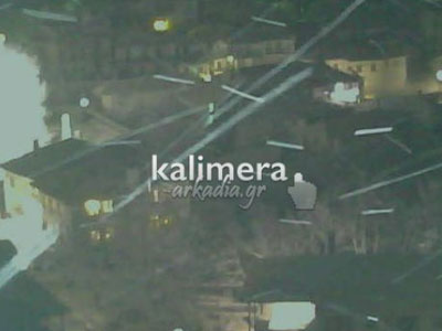 Χιονίζει στην ορεινή Γορτυνία